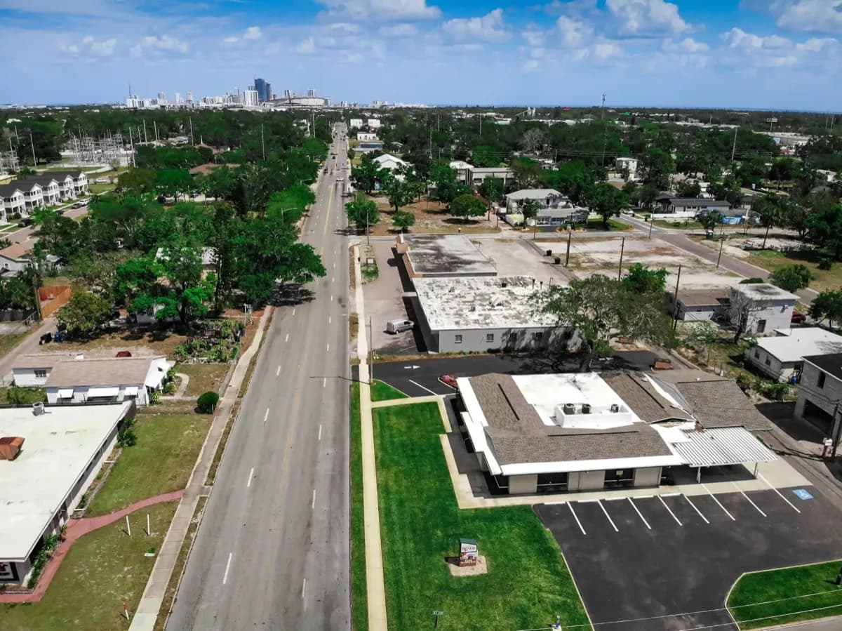 Skyway Animal Hospital building exterior with parking