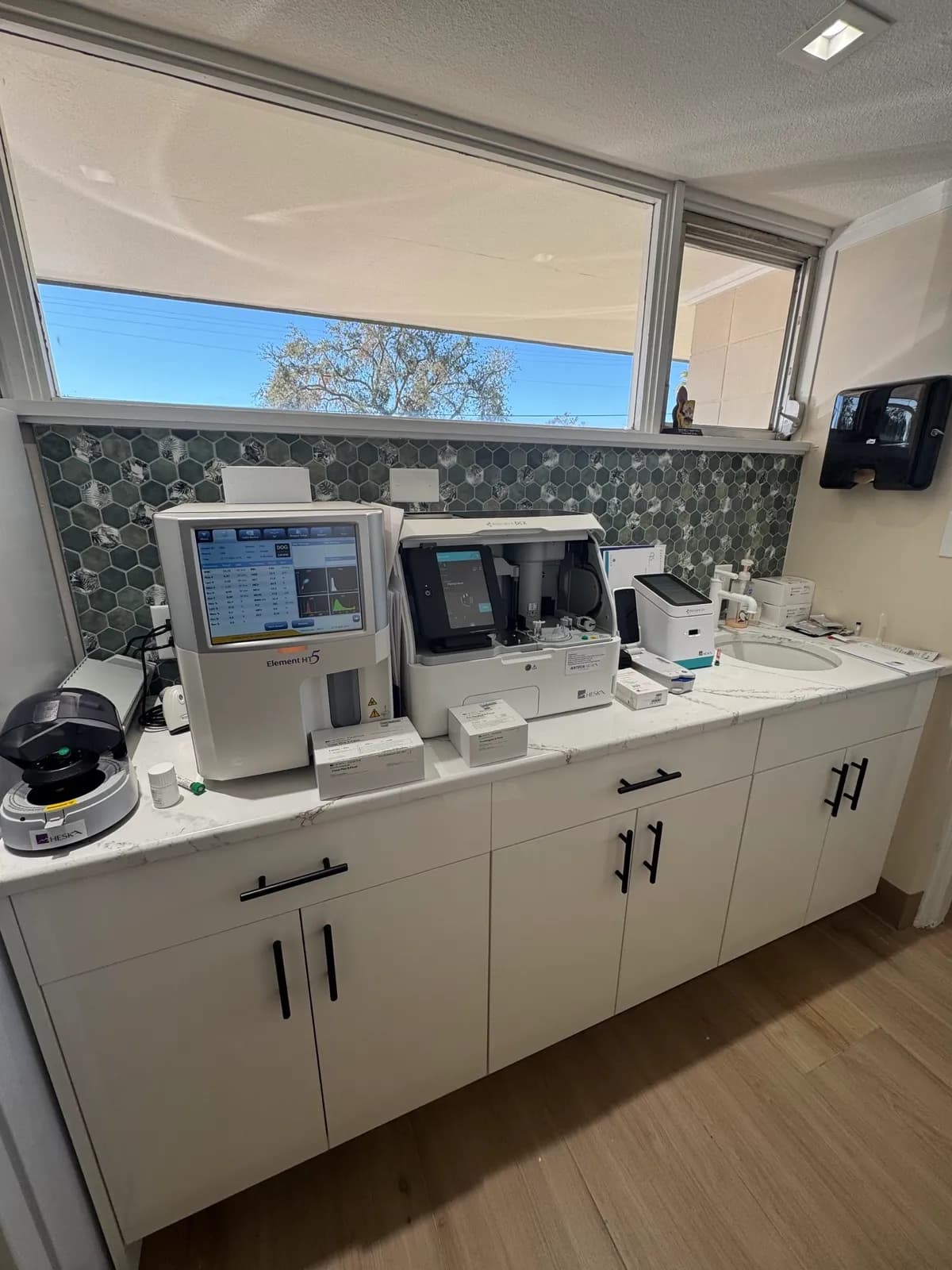 Skyway Animal Hospital's in-house diagnostic laboratory equipment