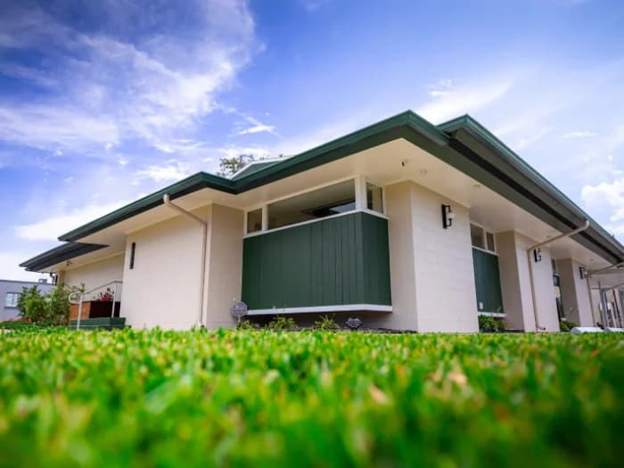 Skyway Animal Hospital clinic exterior